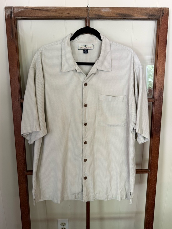 Tommy Bahama Other - Tommy Bahama Camp Shirt Relaxed Fit Beige Cream 100% Silk Button Down Shirt - XL